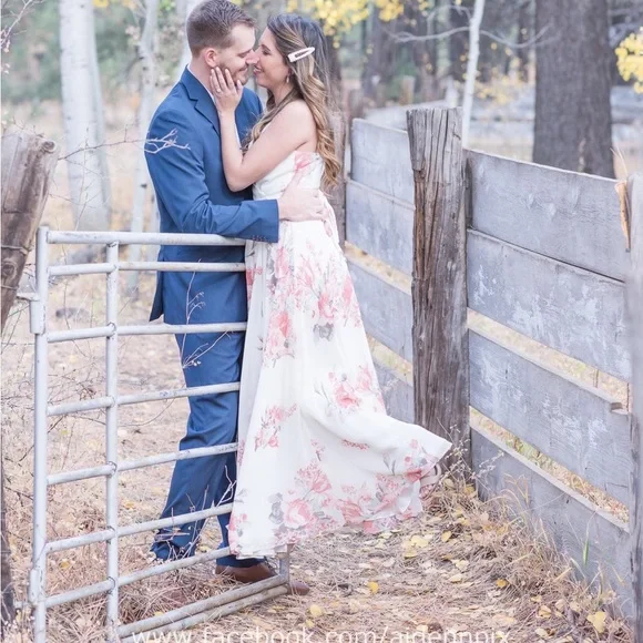 Lulus elegantly inclined cream floral maxi dress - Picture 5 of 6